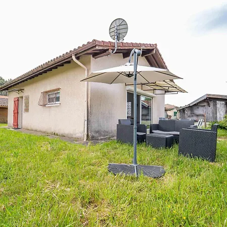 Maison De A Pour 4 Pers. - Calme Et Nature Avec Jardin Inclus - Fr-1-50-176 Holiday home