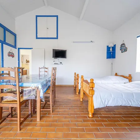 Maison De A Pour 4 Pers. - Calme Et Nature Avec Jardin Inclus - Fr-1-50-176 Ferienhaus *